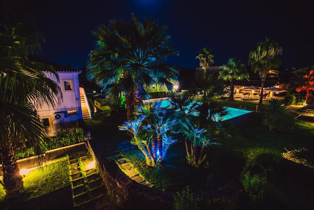 Asteraki Aparthotel Gouvia Buitenkant foto